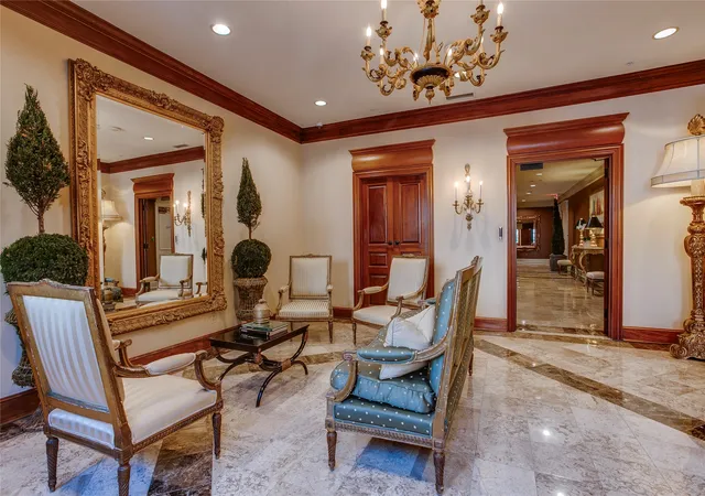 2848-woodside-st-7a-dallas-tx-75204/hzid_36b2255f