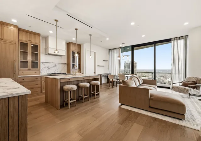 3130-n-harwood-st-1702-dallas-tx-75201/hzid_86d43324