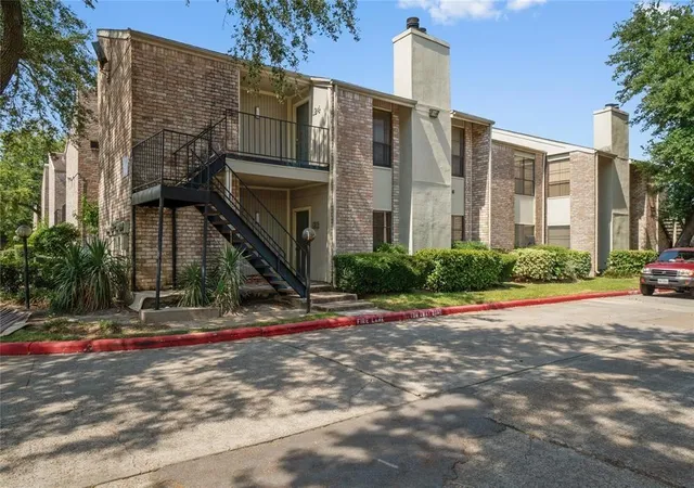 8100-cambridge-st-124-houston-tx-77054/hzid_89a7bfdc
