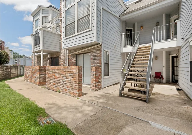 3406-country-club-dr-w-272-irving-tx-75038/hzid_0e6eab6e
