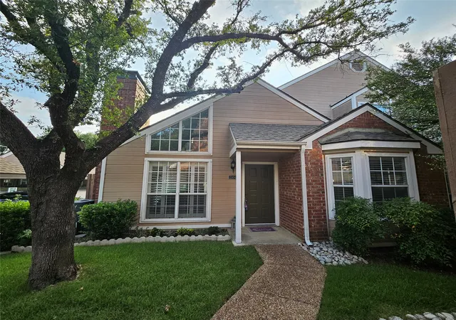 17910-windflower-wy-2004-dallas-tx-75252/hzid_1048c4a2