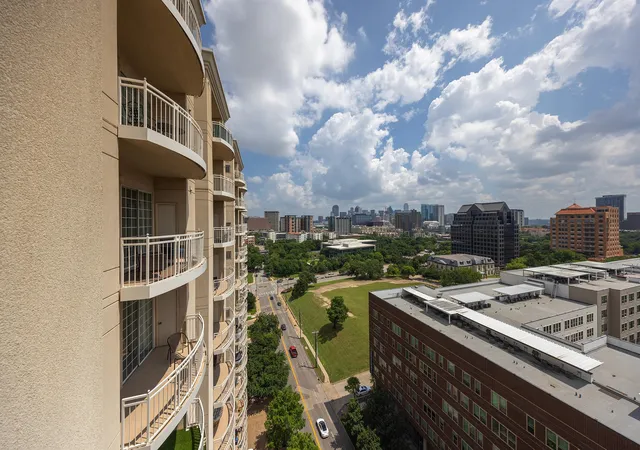 3225-turtle-creek-blvd-1422-dallas-tx-75219/hzid_5b0a0c36