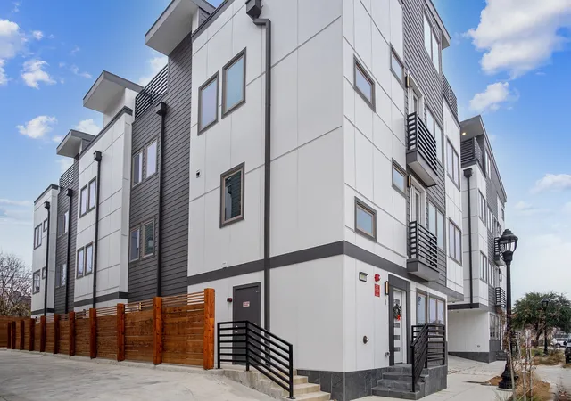 1118-galveston-ave-3-fort-worth-tx-76104/hzid_d2fe0ebc