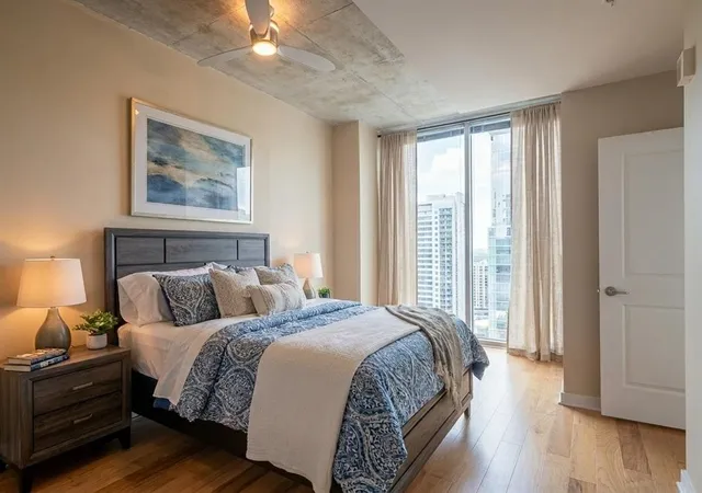360-nueces-st-2110-austin-tx-78701/hzid_3418d258