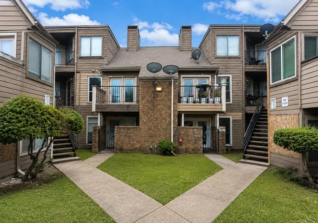 9809-walnut-st-208-dallas-tx-75243/hzid_6d82769c