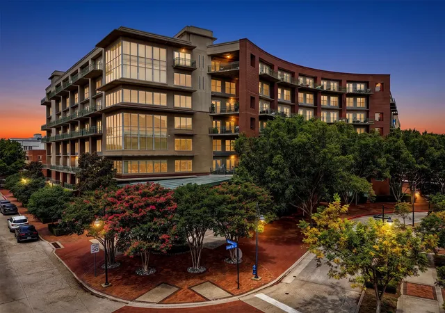 5055-addison-circle-circle-713-addison-tx-75001/hzid_9263a413