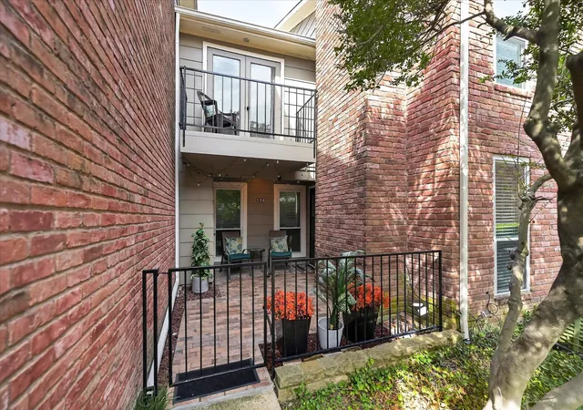 7510-holly-hill-dr-124-dallas-tx-75231/hzid_9b86e8fa