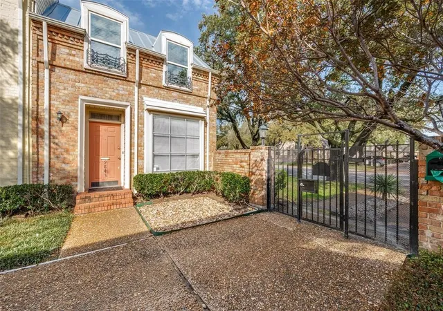 9843-park-ln-ct-dallas-tx-75220/hzid_ab8ab3fb