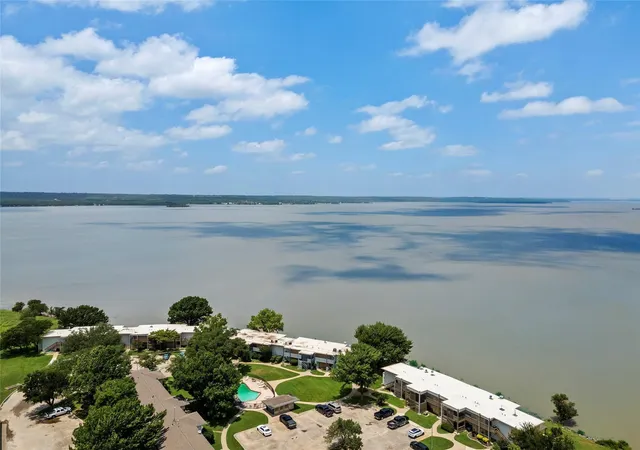 109-harbor-dr-105-bridgeport-tx-76426/hzid_64991fb9