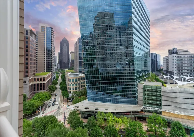 2525-n-pearl-st-1004-dallas-tx-75201/hzid_059df4a1