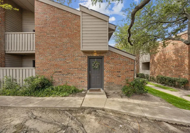 9600-royal-ln-201-dallas-tx-75243/hzid_216d0780