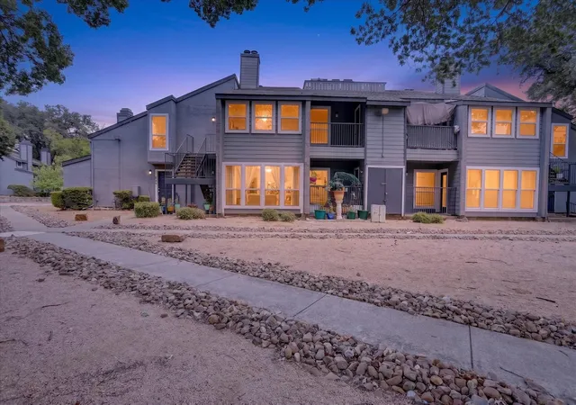 9696-walnut-st-616-dallas-tx-75243/hzid_8e380560