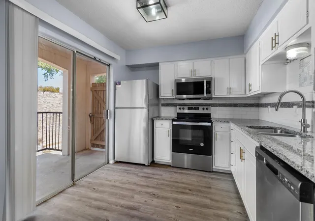 5606-boca-raton-blvd-247-fort-worth-tx-76112/hzid_c527e6e7
