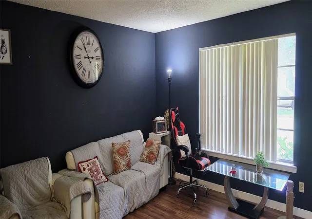 3620-parkridge-dr-111-dallas-tx-75234/hzid_7c89c43d