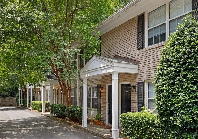 2232-dunseath-ave-nw-307-atlanta-ga-30318/hzid_176aa052