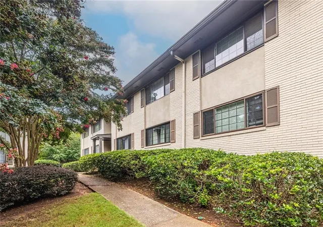 410-candler-park-dr-ne-c-6-atlanta-ga-30307/hzid_747b55cc