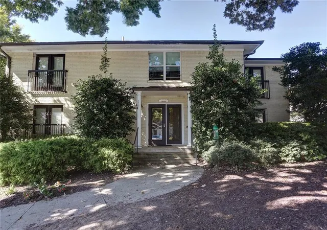 48-peachtree-ave-ne-422-atlanta-ga-30305/hzid_78c0d61b