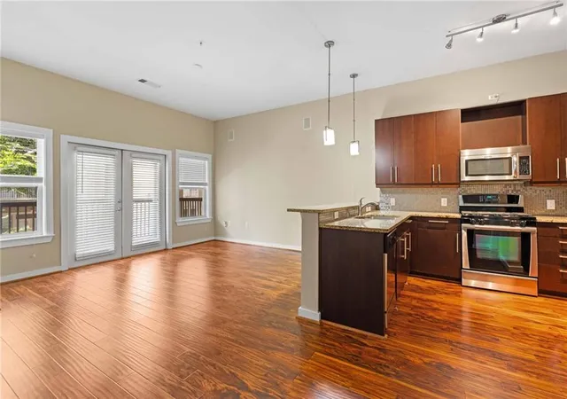 870-inman-village-pkwy-ne-204-atlanta-ga-30307/hzid_475b4bc7