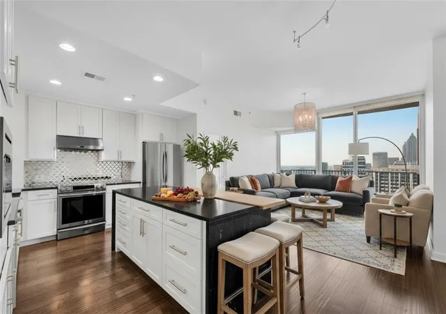 860-peachtree-st-ne-2409-atlanta-ga-30308/hzid_84e0c86e
