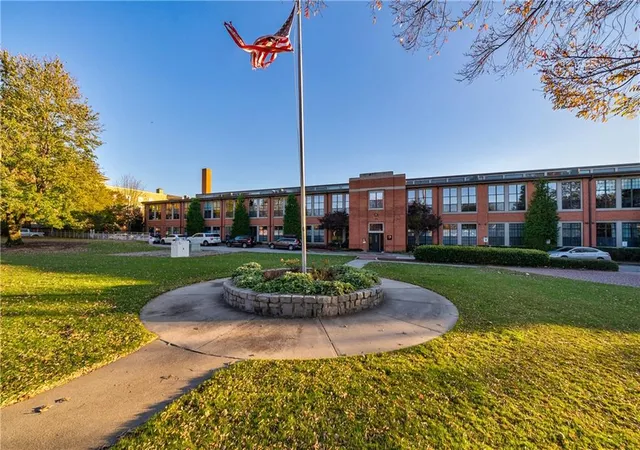 1261-caroline-st-ne-213-atlanta-ga-30307/hzid_05dc2273