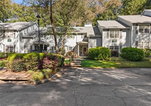 3920-riverlook-pkwy-se-206-marietta-ga-30067/hzid_f4438fee