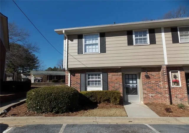 2080-kings-gate-cir-d-snellville-ga-30078/hzid_2fb7ac93
