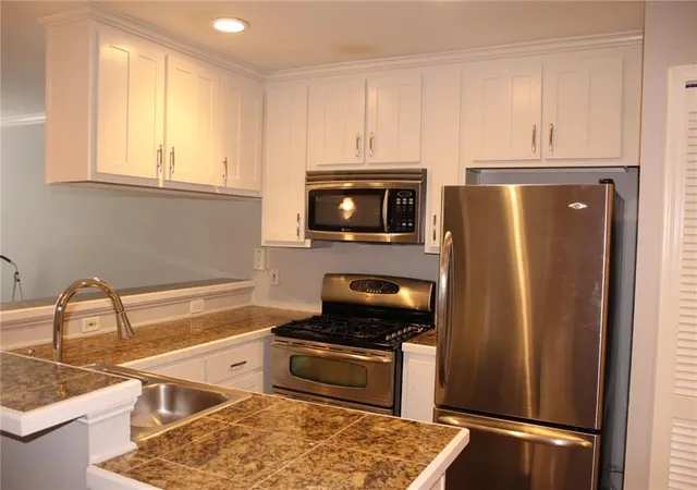 2232-dunseath-ave-nw-305-atlanta-ga-30318/hzid_c9277996