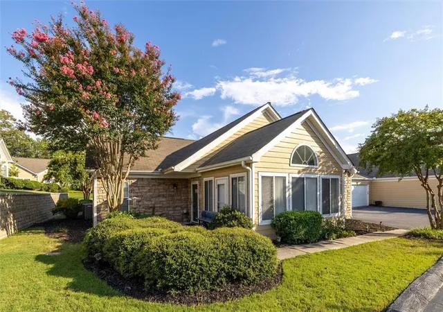 2191-rockbridge-rd-2102-stone-mountain-ga-30087/hzid_b7f450b6