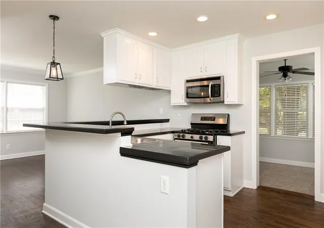 2232-dunseath-ave-nw-402-atlanta-ga-30318/hzid_148bee43
