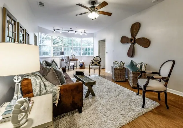 2499-peachtree-rd-ne-302-atlanta-ga-30305/hzid_72717b92