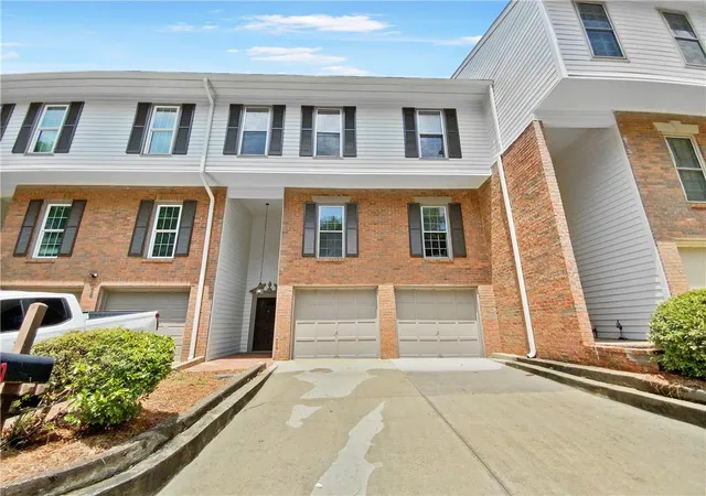 502-brandywine-cir-sandy-springs-ga-30350/hzid_2d372f36