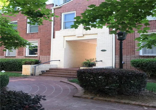 1170-n-highland-ave-ne-b6-atlanta-ga-30306/hzid_c2ca4120