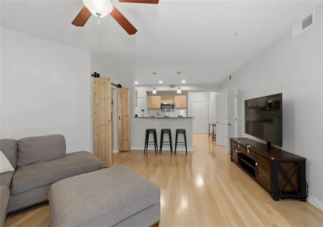 390-17th-st-nw-3038-atlanta-ga-30363/hzid_01193b17