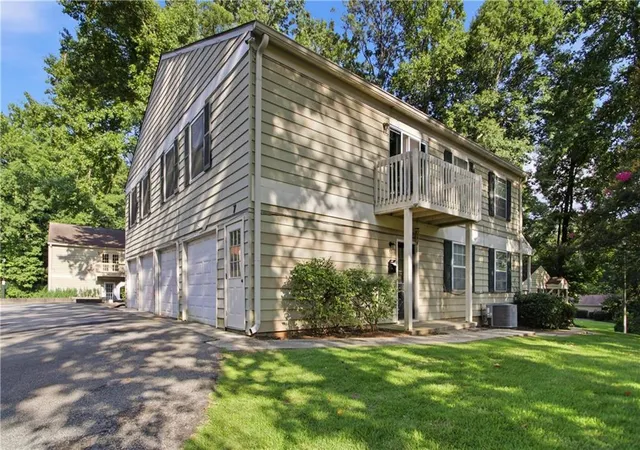 1329-surrey-ln-sw-7-marietta-ga-30008/hzid_b725b2ce