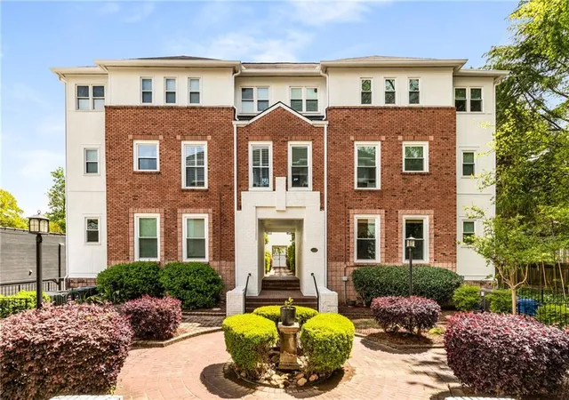 1170-n-highland-ave-ne-a8-atlanta-ga-30306/hzid_f0bac7cb