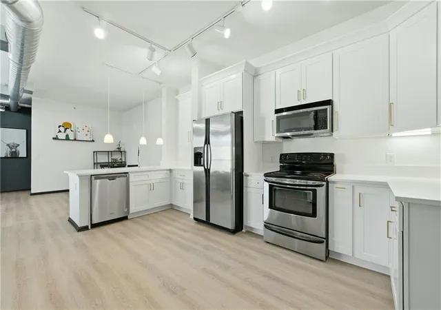 5300-peachtree-rd-3309-chamblee-ga-30341/hzid_1878b6ee
