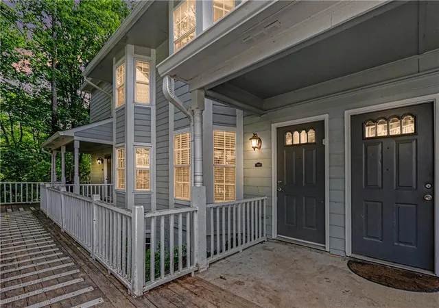 3960-riverlook-pkwy-se-203-marietta-ga-30067/hzid_05720b5a