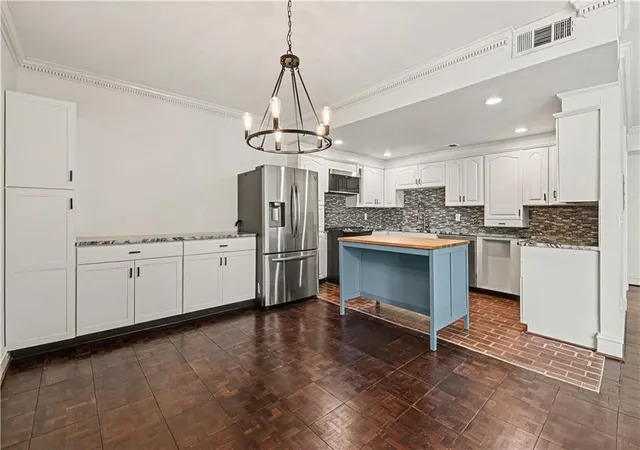 2632-peachtree-rd-nw-404b-atlanta-ga-30305/hzid_afff06cb