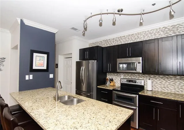 2499-peachtree-rd-ne-304-atlanta-ga-30305/hzid_611e2174