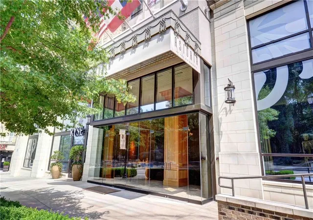2233-peachtree-rd-ne-1002-atlanta-ga-30309/hzid_58178b2b