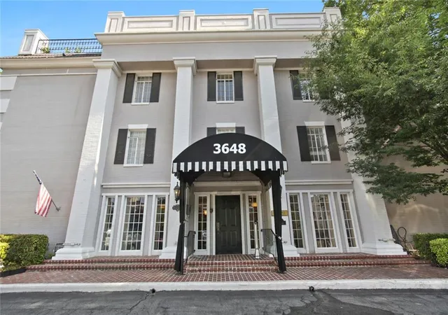 3648-peachtree-rd-ne-2h-atlanta-ga-30319/hzid_80c74314