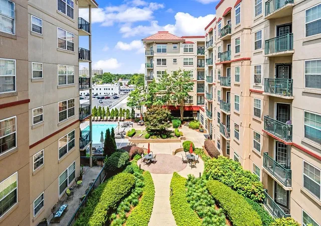 230-e-ponce-de-leon-ave-409-decatur-ga-30030/hzid_4df456f7