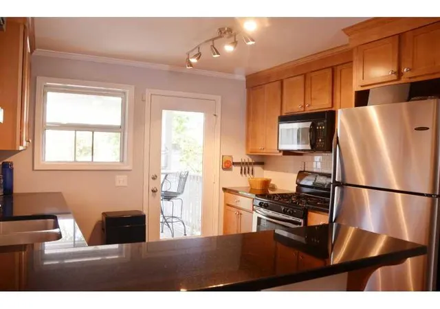 1067-alta-ave-ne-22-atlanta-ga-30307/hzid_89d4f01e