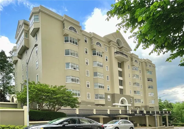 2499-peachtree-rd-ne-303-atlanta-ga-30305/hzid_35580f91