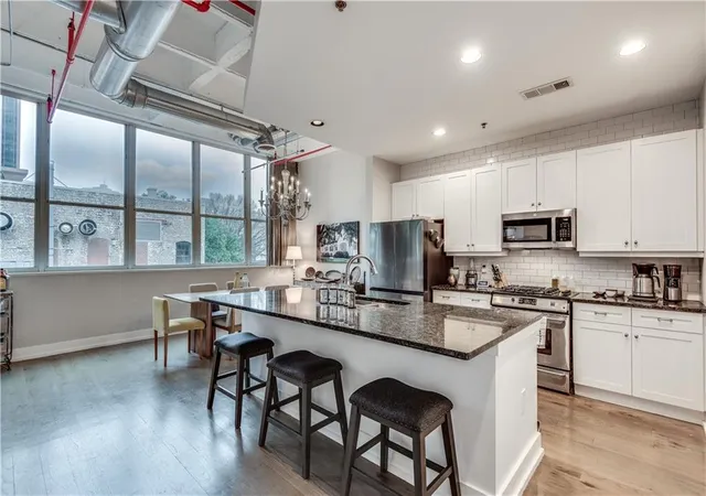 33-ponce-de-leon-ave-ne-203-atlanta-ga-30308/hzid_ce2cb413