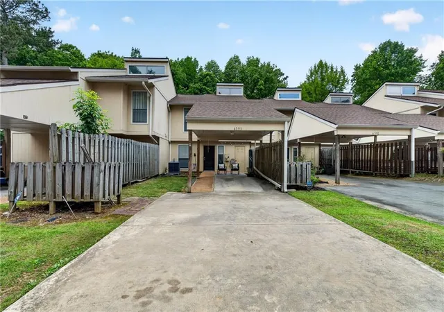 6393-hawthorne-ter-peachtree-corners-ga-30092/hzid_adb88972