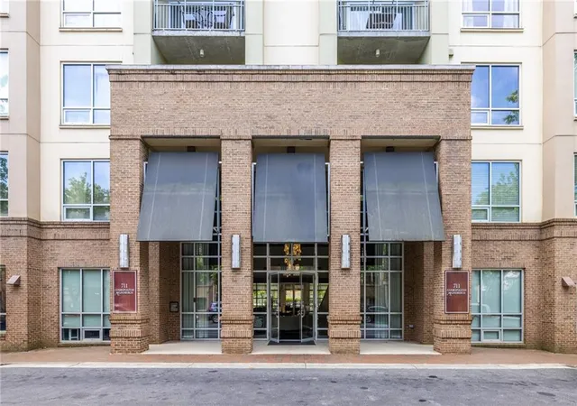 711-cosmopolitan-dr-207-atlanta-ga-30324/hzid_ce420704