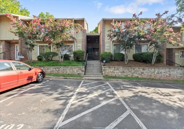 2192-palmyra-dr-se-marietta-ga-30067/hzid_8ace06e0
