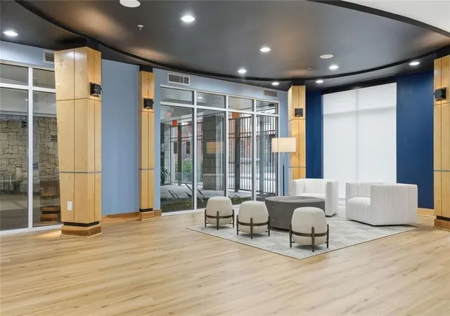 390-17th-nw-2035-atlanta-ga-30363/hzid_208a4c61