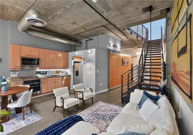123-luckie-st-nw-1503-atlanta-ga-30303/hzid_c24a6434